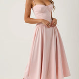 Odette Élégance | Midi suknelė su struktūrizuotu liemeniu