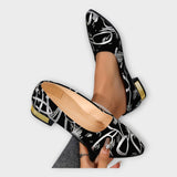 Elegantiški Balerinai su Išskirtiniais Priedais