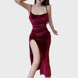 Gabriela - Aksominė suknelė su šonine iškirpte