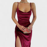 Gabriela - Aksominė suknelė su šonine skeltimi