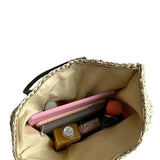 Lora.- Audinėta nešimo rankinė