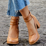 Casilda | Lygios sandalai su dirželiu ant kulkšnies ir storu padu