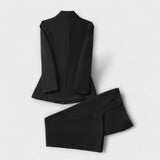 Emma - Švarko ir kelnių komplektas