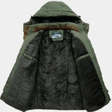 Noah™ | Karo Striukė