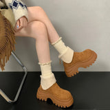 Jazmin | Storas platformos modelis su minimalistiniu dizainu stilingai žiemai