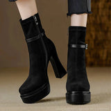 Yanete – Prabangūs platforminiai batai su komfortu ir stiliumi kiekviename žingsnyje