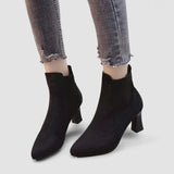 Rita–Batai su platforma iš zomšos