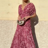 Luana® | Elegantiška suknelė su V formos iškirpte