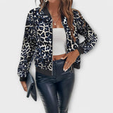 Julija - Elegantiška Leopardo Rašto Striukė