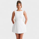 Carrie - Mini suknelė su perlų juostele