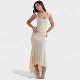 Cesca - Skulptūrinės silueto suknelė