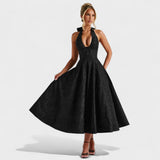 Effie - Tekstūruotas midi suknelė su V formos iškirpte